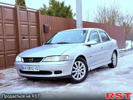 Серый Опель Вектра, объемом двигателя 1.8 л и пробегом 198 тыс. км за 3450 $, фото 1 на Automoto.ua