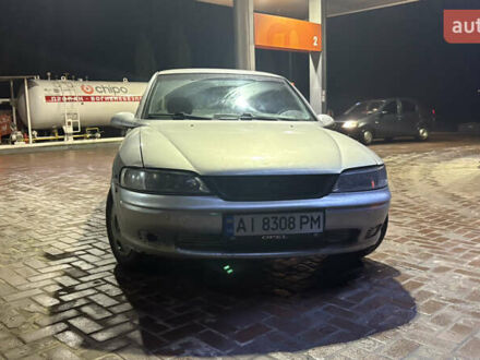 Серый Опель Вектра, объемом двигателя 1.8 л и пробегом 320 тыс. км за 1950 $, фото 1 на Automoto.ua