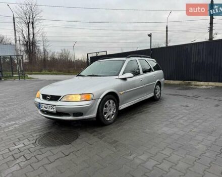 Серый Опель Вектра, объемом двигателя 2 л и пробегом 250 тыс. км за 1999 $, фото 1 на Automoto.ua