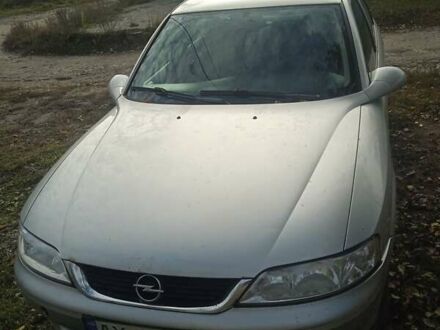 Серый Опель Вектра, объемом двигателя 1.8 л и пробегом 315 тыс. км за 2900 $, фото 1 на Automoto.ua