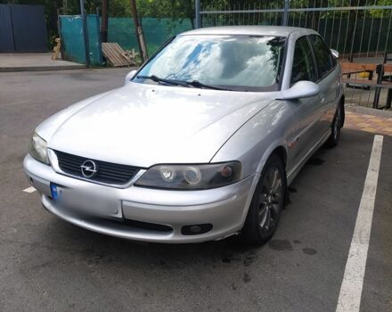 Сірий Опель Вектра, об'ємом двигуна 2 л та пробігом 260 тис. км за 2600 $, фото 1 на Automoto.ua