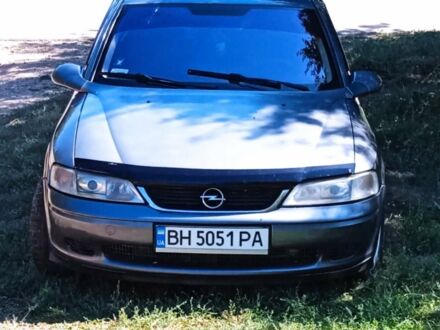 Сірий Опель Вектра, об'ємом двигуна 2.2 л та пробігом 283 тис. км за 4000 $, фото 1 на Automoto.ua