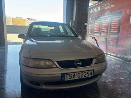 Сірий Опель Вектра, об'ємом двигуна 1.6 л та пробігом 1 тис. км за 1450 $, фото 1 на Automoto.ua