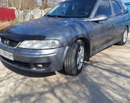 Серый Опель Вектра, объемом двигателя 2.2 л и пробегом 299 тыс. км за 2999 $, фото 1 на Automoto.ua