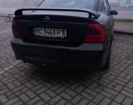 Сірий Опель Вектра, об'ємом двигуна 2 л та пробігом 330 тис. км за 1800 $, фото 1 на Automoto.ua