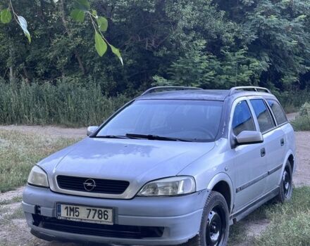 Сірий Опель Вектра, об'ємом двигуна 2 л та пробігом 777 тис. км за 952 $, фото 1 на Automoto.ua