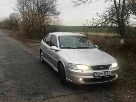 Серый Опель Вектра, объемом двигателя 1.8 л и пробегом 274 тыс. км за 3400 $, фото 1 на Automoto.ua