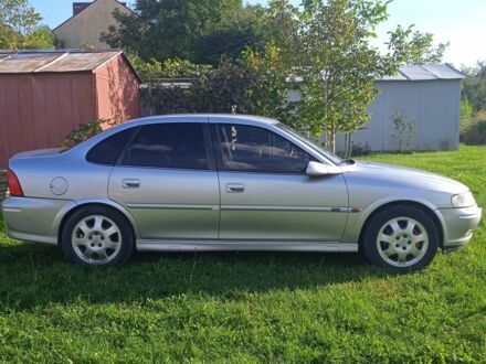 Серый Опель Вектра, объемом двигателя 2 л и пробегом 293 тыс. км за 2890 $, фото 1 на Automoto.ua