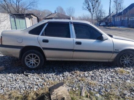 Сірий Опель Вектра, об'ємом двигуна 1.8 л та пробігом 100 тис. км за 500 $, фото 1 на Automoto.ua