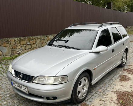 Сірий Опель Вектра, об'ємом двигуна 2 л та пробігом 300 тис. км за 1700 $, фото 1 на Automoto.ua