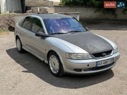 Сірий Опель Вектра, об'ємом двигуна 2 л та пробігом 250 тис. км за 1450 $, фото 1 на Automoto.ua