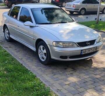 Опель Вектра 2001 у Могилев-Подольском на Automoto.ua Сірий Опель Вектра, об'ємом двигуна 2 л та пробігом 285 тис. км за 3600 $, фото 1 на Automoto.ua