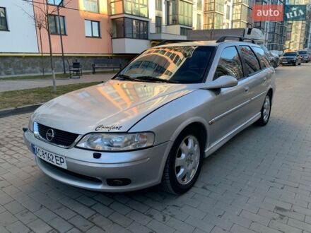Серый Опель Вектра, объемом двигателя 2.17 л и пробегом 247 тыс. км за 2450 $, фото 1 на Automoto.ua