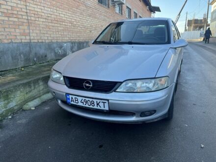 Сірий Опель Вектра, об'ємом двигуна 1.6 л та пробігом 260 тис. км за 2400 $, фото 1 на Automoto.ua