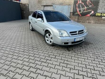 Серый Опель Вектра, объемом двигателя 2.17 л и пробегом 300 тыс. км за 3750 $, фото 1 на Automoto.ua