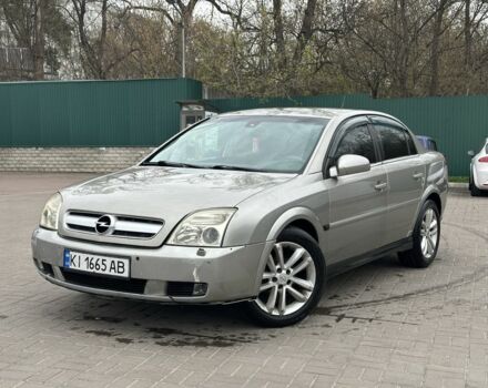 Серый Опель Вектра, объемом двигателя 2.2 л и пробегом 250 тыс. км за 3300 $, фото 1 на Automoto.ua