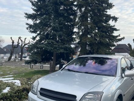 Серый Опель Вектра, объемом двигателя 0 л и пробегом 340 тыс. км за 1100 $, фото 1 на Automoto.ua