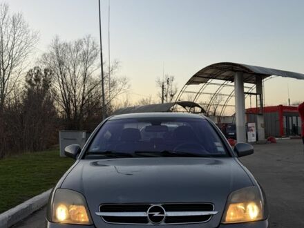 Серый Опель Вектра, объемом двигателя 2.2 л и пробегом 340 тыс. км за 3835 $, фото 1 на Automoto.ua