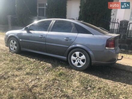 Опель Вектра 2002 в Ужгороде на Automoto.ua Серый Опель Вектра, объемом двигателя 2.2 л и пробегом 250 тыс. км за 3600 $, фото 1 на Automoto.ua