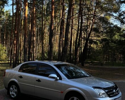 Серый Опель Вектра, объемом двигателя 2.2 л и пробегом 280 тыс. км за 5000 $, фото 1 на Automoto.ua