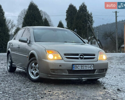 Серый Опель Вектра, объемом двигателя 2 л и пробегом 330 тыс. км за 2999 $, фото 1 на Automoto.ua