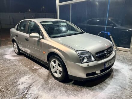 Сірий Опель Вектра, об'ємом двигуна 1.8 л та пробігом 290 тис. км за 3450 $, фото 1 на Automoto.ua