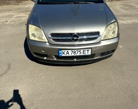 Серый Опель Вектра, объемом двигателя 2.2 л и пробегом 216 тыс. км за 2500 $, фото 1 на Automoto.ua
