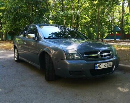 Сірий Опель Вектра, об'ємом двигуна 2.2 л та пробігом 352 тис. км за 5000 $, фото 1 на Automoto.ua