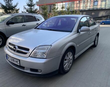 Серый Опель Вектра, объемом двигателя 2 л и пробегом 300 тыс. км за 2450 $, фото 1 на Automoto.ua