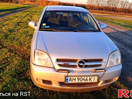Сірий Опель Вектра, об'ємом двигуна 2.2 л та пробігом 307 тис. км за 3200 $, фото 1 на Automoto.ua