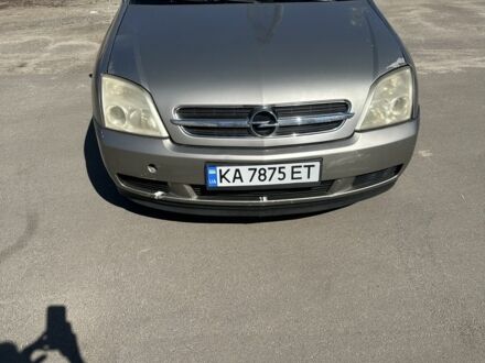 Сірий Опель Вектра, об'ємом двигуна 2.2 л та пробігом 216 тис. км за 2500 $, фото 1 на Automoto.ua