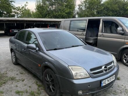 Опель Вектра 2002 в Днепре (Днепропетровске) на Automoto.ua Серый Опель Вектра, объемом двигателя 2.2 л и пробегом 250 тыс. км за 1550 $, фото 1 на Automoto.ua