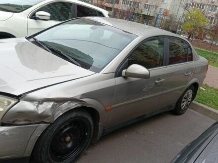 Сірий Опель Вектра, об'ємом двигуна 2.2 л та пробігом 253 тис. км за 2500 $, фото 1 на Automoto.ua
