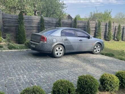 Опель Вектра 2003 в Ромнах на Automoto.ua Серый Опель Вектра, объемом двигателя 1.8 л и пробегом 270 тыс. км за 3600 $, фото 1 на Automoto.ua