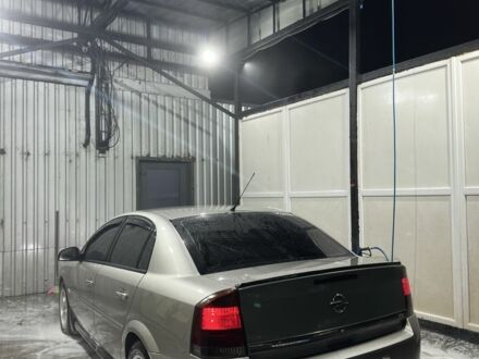 Сірий Опель Вектра, об'ємом двигуна 2.2 л та пробігом 280 тис. км за 4200 $, фото 1 на Automoto.ua