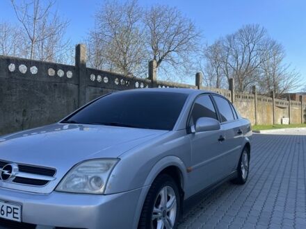 Опель Вектра 2003 у Дрогобичі на Automoto.ua Сірий Опель Вектра, об'ємом двигуна 2.2 л та пробігом 400 тис. км за 3550 $, фото 1 на Automoto.ua