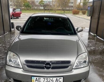 Сірий Опель Вектра, об'ємом двигуна 1.8 л та пробігом 248 тис. км за 3704 $, фото 1 на Automoto.ua