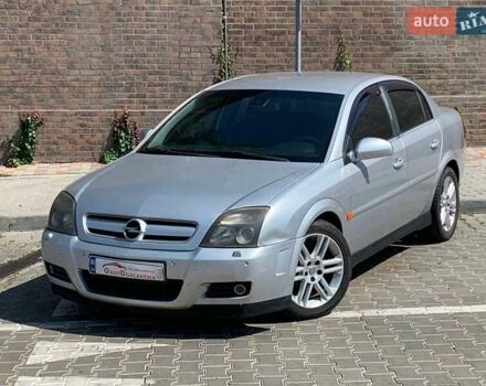 Серый Опель Вектра, объемом двигателя 2.2 л и пробегом 254 тыс. км за 3850 $, фото 1 на Automoto.ua