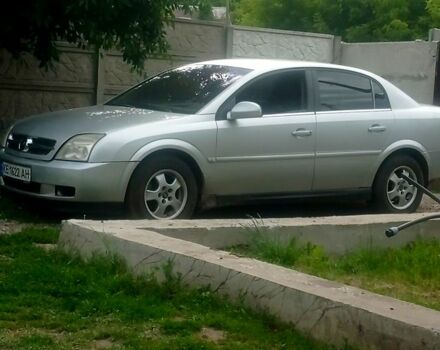 Сірий Опель Вектра, об'ємом двигуна 2.2 л та пробігом 350 тис. км за 4000 $, фото 1 на Automoto.ua