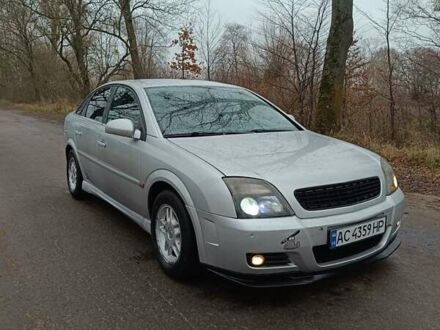 Серый Опель Вектра, объемом двигателя 2.17 л и пробегом 300 тыс. км за 3399 $, фото 1 на Automoto.ua