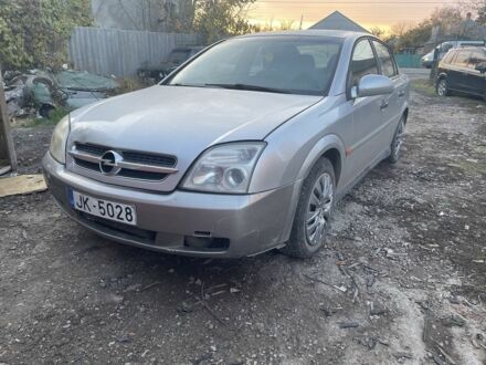 Серый Опель Вектра, объемом двигателя 2.2 л и пробегом 230 тыс. км за 2029 $, фото 1 на Automoto.ua