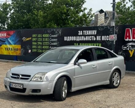 Серый Опель Вектра, объемом двигателя 2.2 л и пробегом 250 тыс. км за 3511 $, фото 1 на Automoto.ua