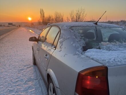 Серый Опель Вектра, объемом двигателя 2.2 л и пробегом 2 тыс. км за 4077 $, фото 1 на Automoto.ua