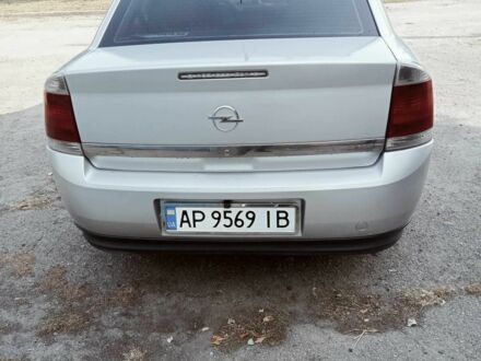 Серый Опель Вектра, объемом двигателя 2.2 л и пробегом 304 тыс. км за 4700 $, фото 1 на Automoto.ua
