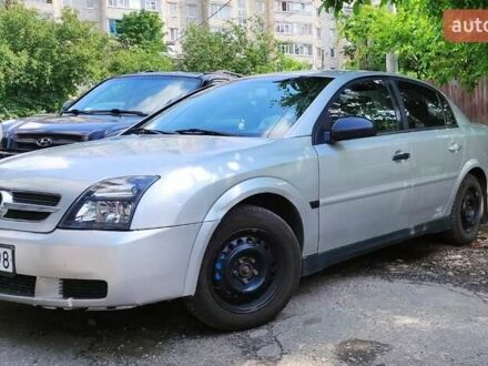 Серый Опель Вектра, объемом двигателя 2.2 л и пробегом 300 тыс. км за 944 $, фото 1 на Automoto.ua