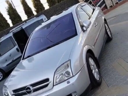 Сірий Опель Вектра, об'ємом двигуна 3.2 л та пробігом 270 тис. км за 4000 $, фото 1 на Automoto.ua