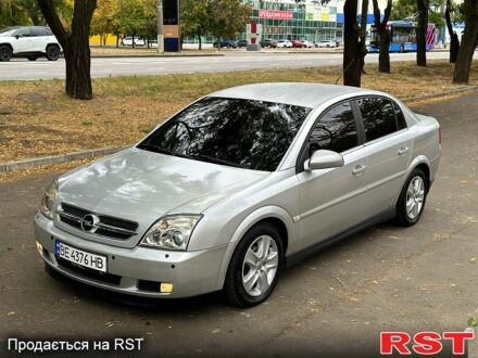 Опель Вектра 2003 в Николаеве на Automoto.ua Серый Опель Вектра, объемом двигателя 3.2 л и пробегом 299 тыс. км за 4400 $, фото 1 на Automoto.ua