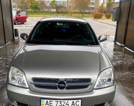 Серый Опель Вектра, объемом двигателя 1.8 л и пробегом 245 тыс. км за 3900 $, фото 1 на Automoto.ua