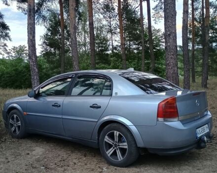 Сірий Опель Вектра, об'ємом двигуна 2 л та пробігом 386 тис. км за 3900 $, фото 1 на Automoto.ua