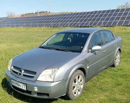 Серый Опель Вектра, объемом двигателя 2.2 л и пробегом 240 тыс. км за 4000 $, фото 1 на Automoto.ua